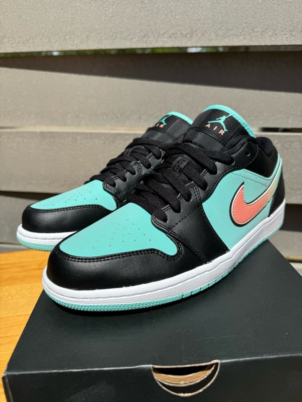 Jordan Retro 1 Low